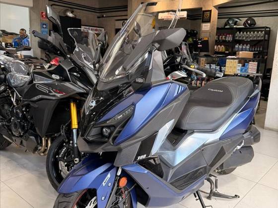 DAFRA CRUISYM 300 